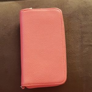 Thirty-One All About the Benjamins wallet